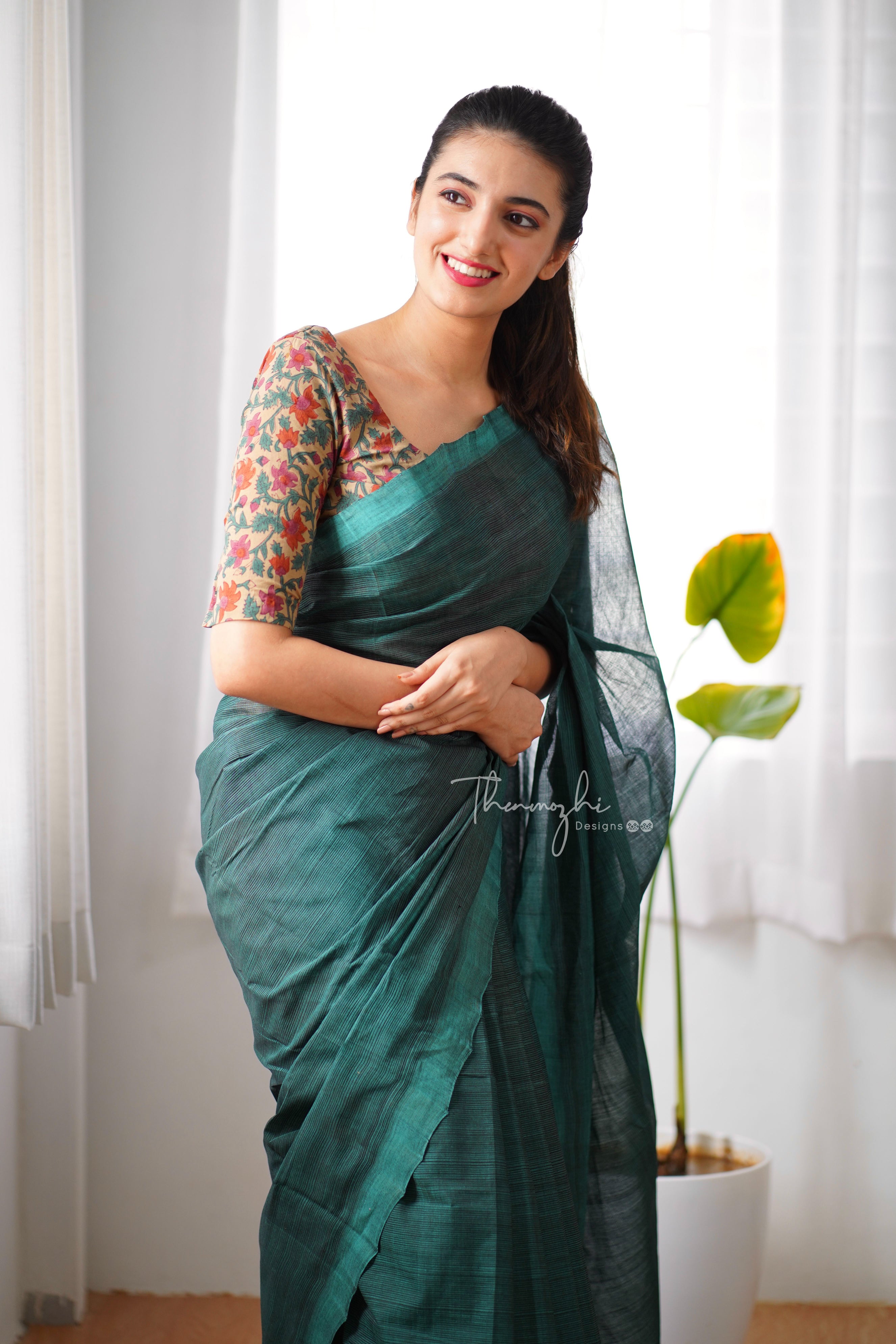 Angelica - Green Mangalagiri Plain Cotton Saree