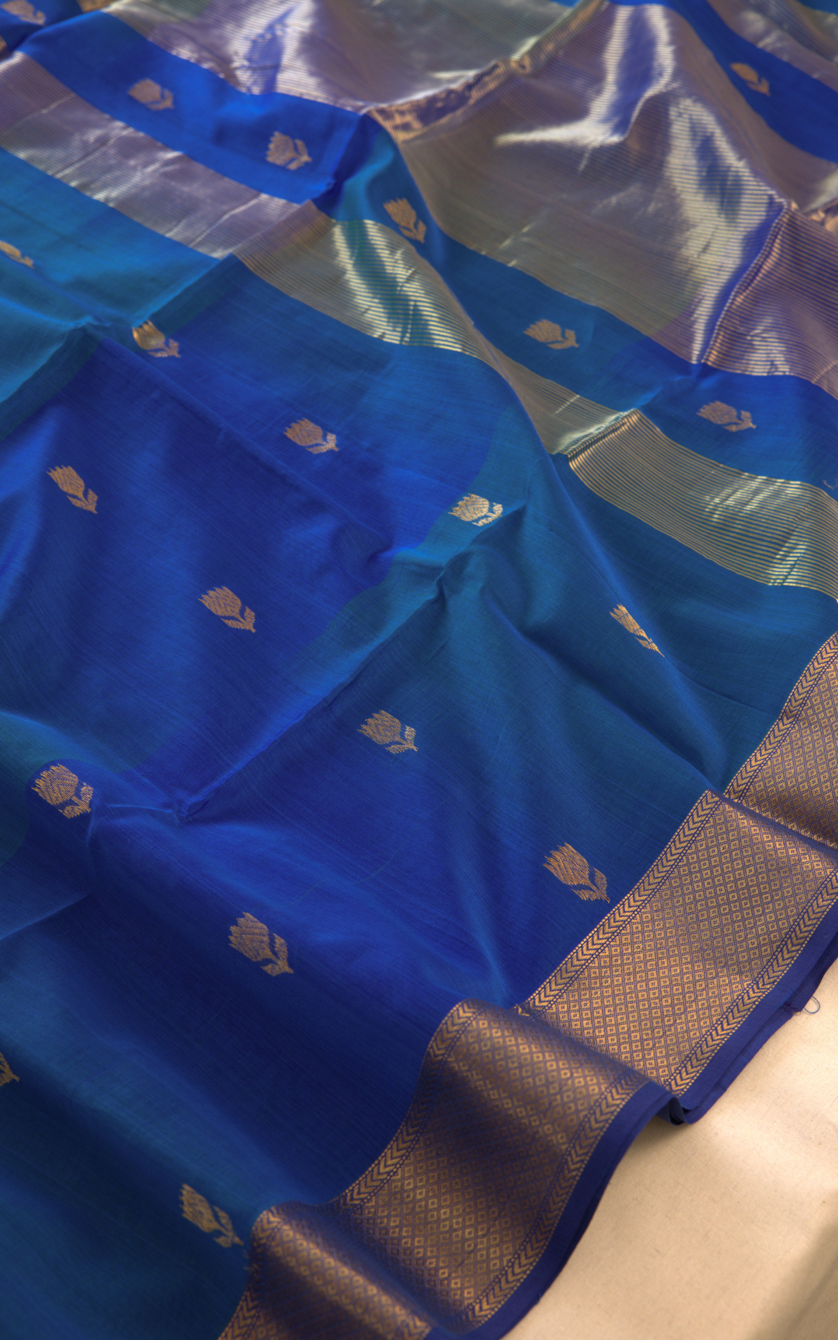 Maheshwari Silk Cotton Saree M09