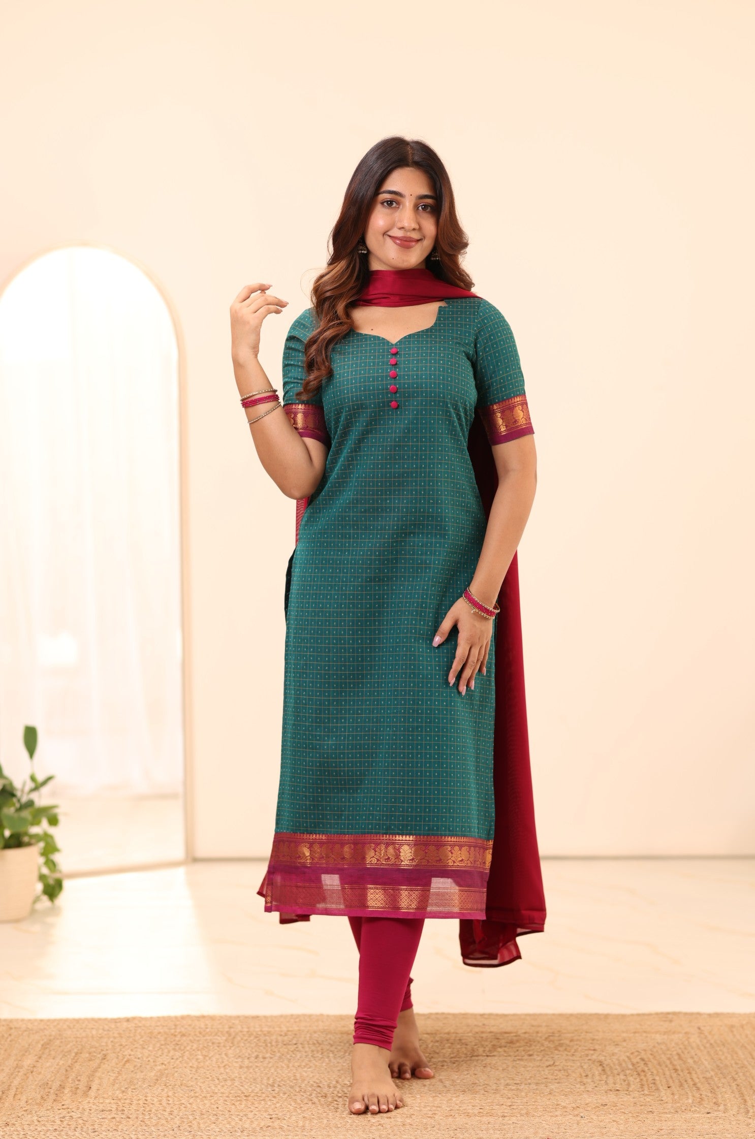 Peacock Green with Megenta Pink Border Chettinad Cotton Top and Dupatta