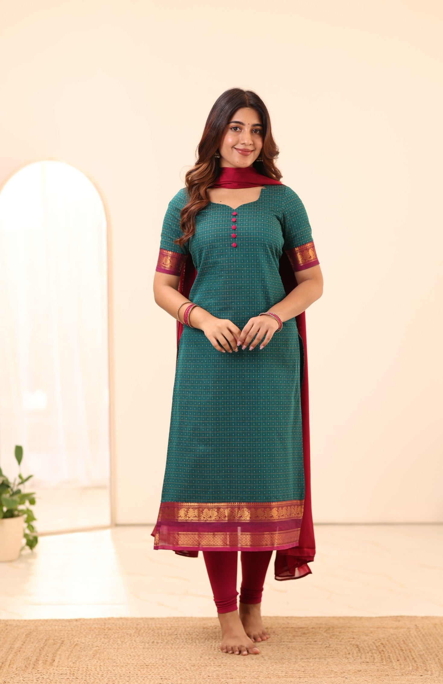 Peacock Green with Megenta Pink Border Chettinad Cotton Top and Dupatta