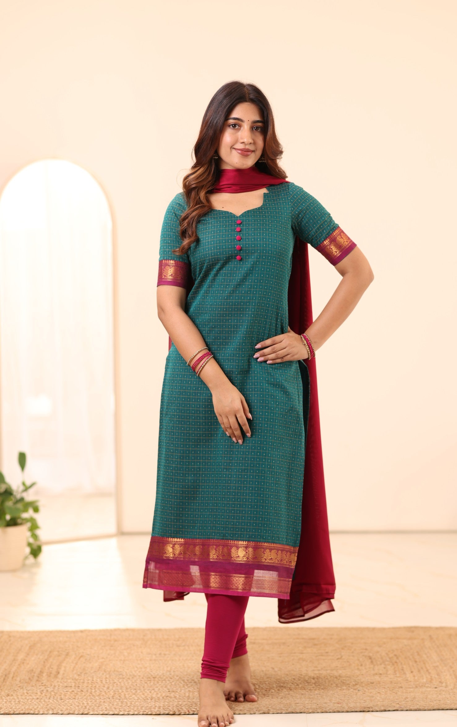 Peacock Green with Megenta Pink Border Chettinad Cotton Top and Dupatta