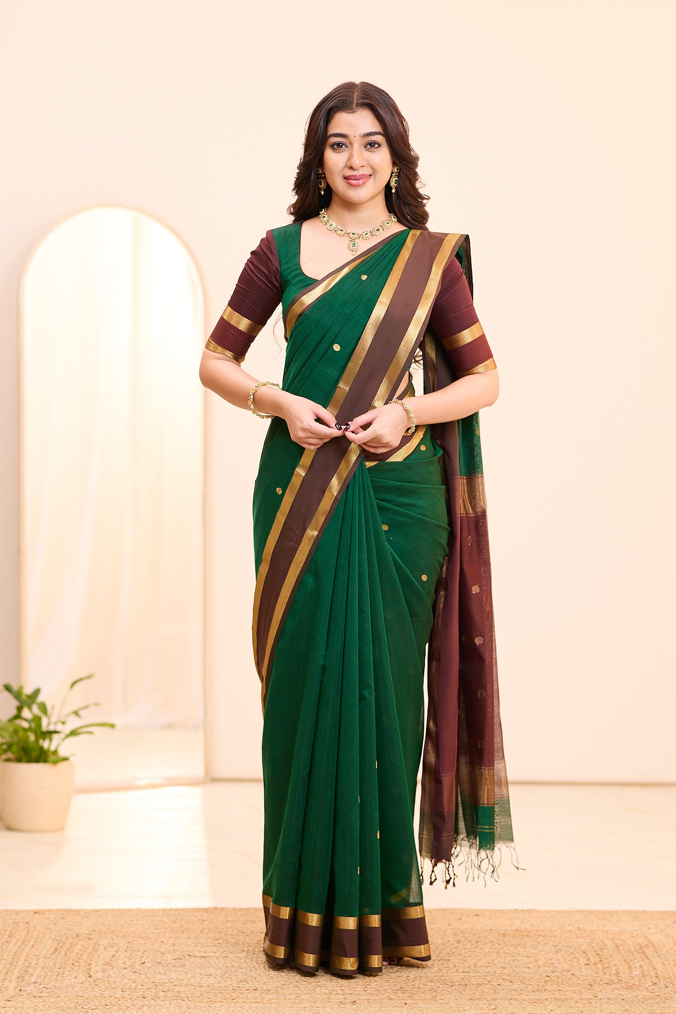 Regal Emerald Maheshwari Silk Cotton Saree