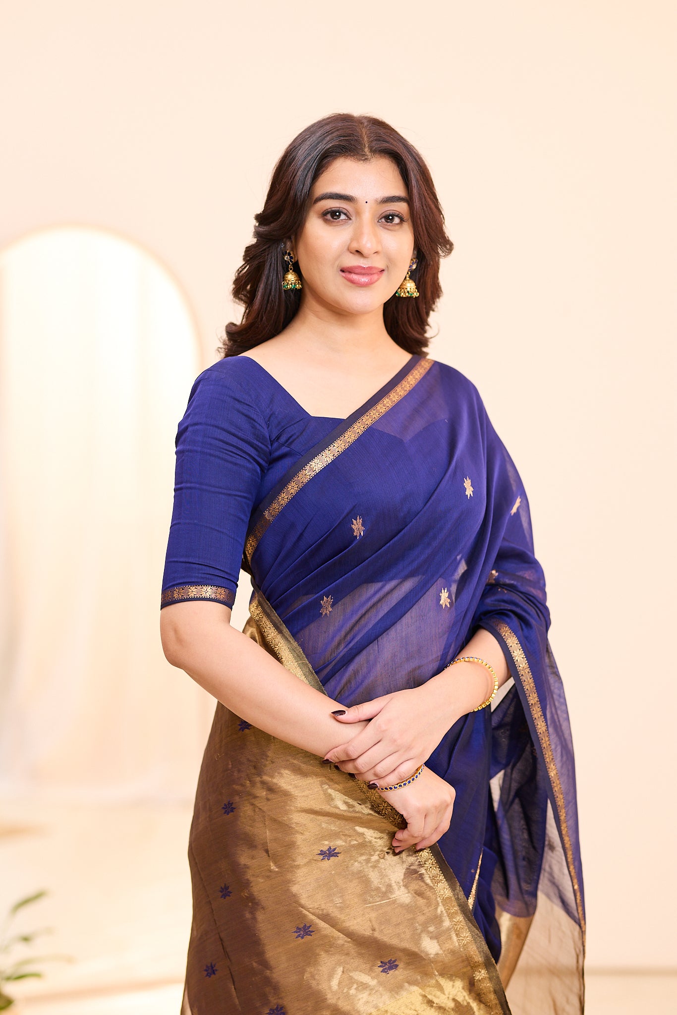 Deep Navy Blue with Antique Gold Maheshwari Silk Cotton Saree