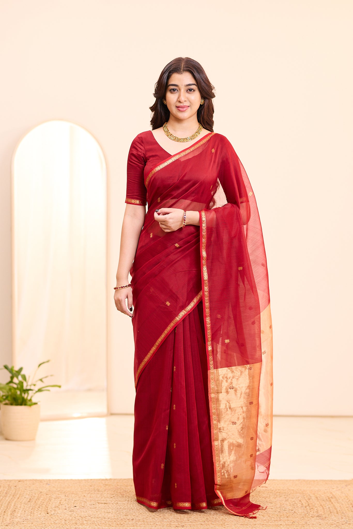 Burgundy Red with Antique Gold Maheshwari Silk Cotton Saree