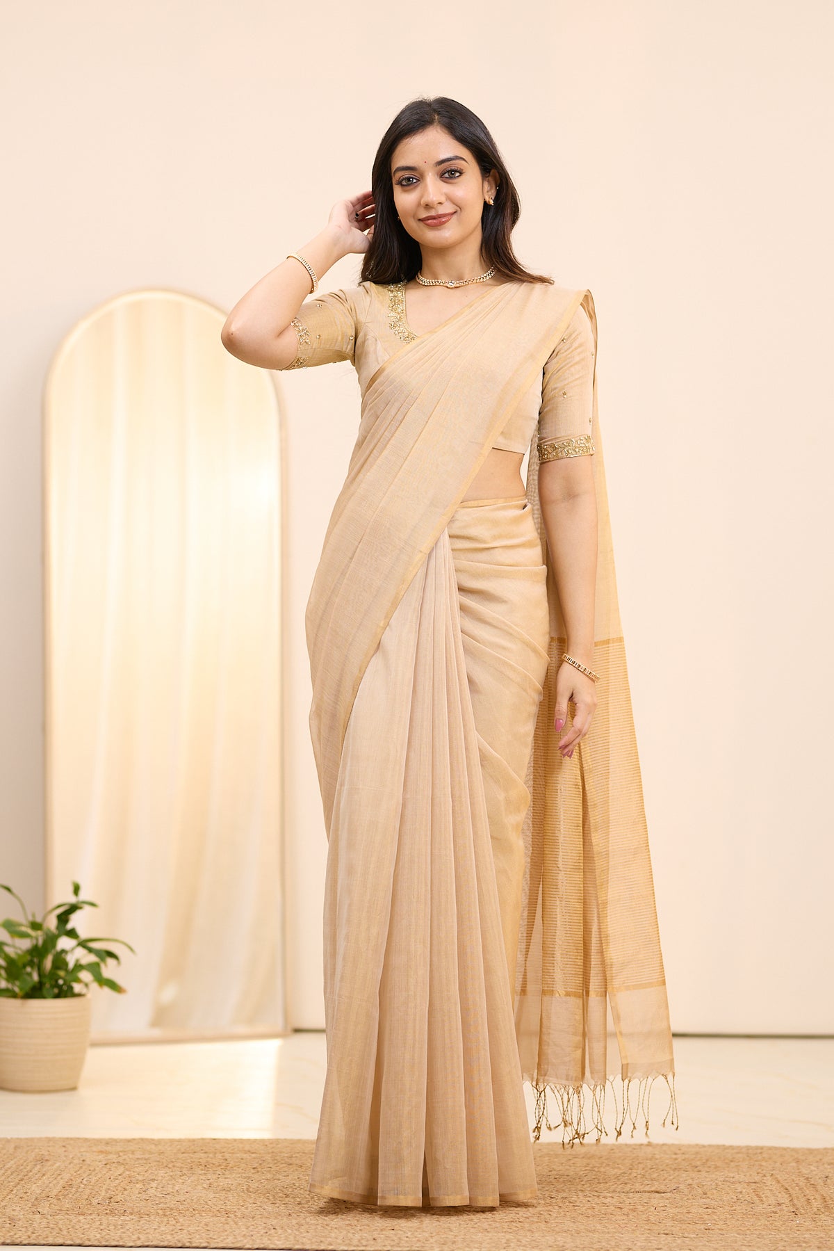 Champagne Glow Maheshwari Tissue Silk Cotton Saree