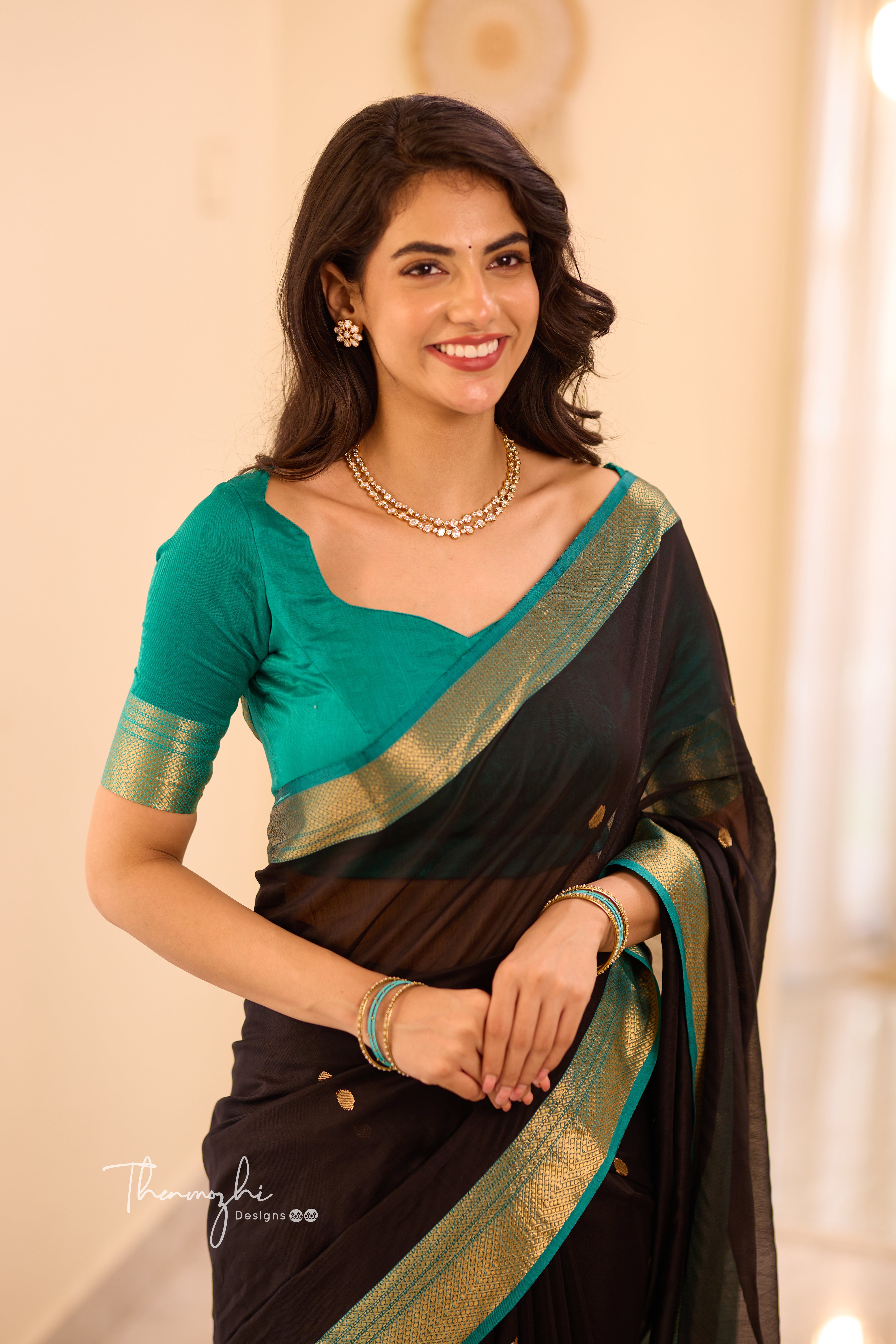 Black and Turquoise Maheshwari Silk Cotton Handloom Saree