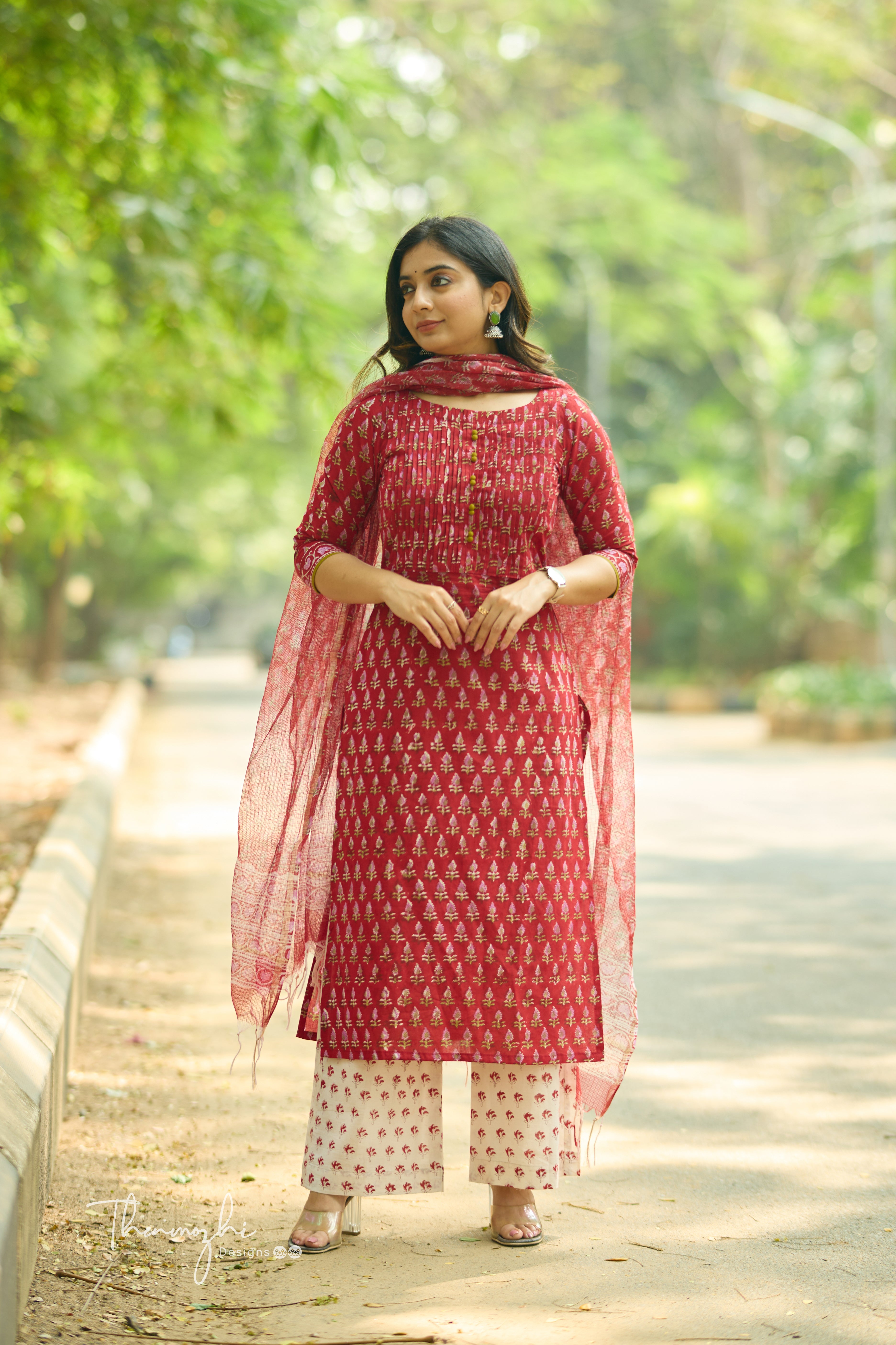 Red - Cotton Suit Set With Kota Dupatta