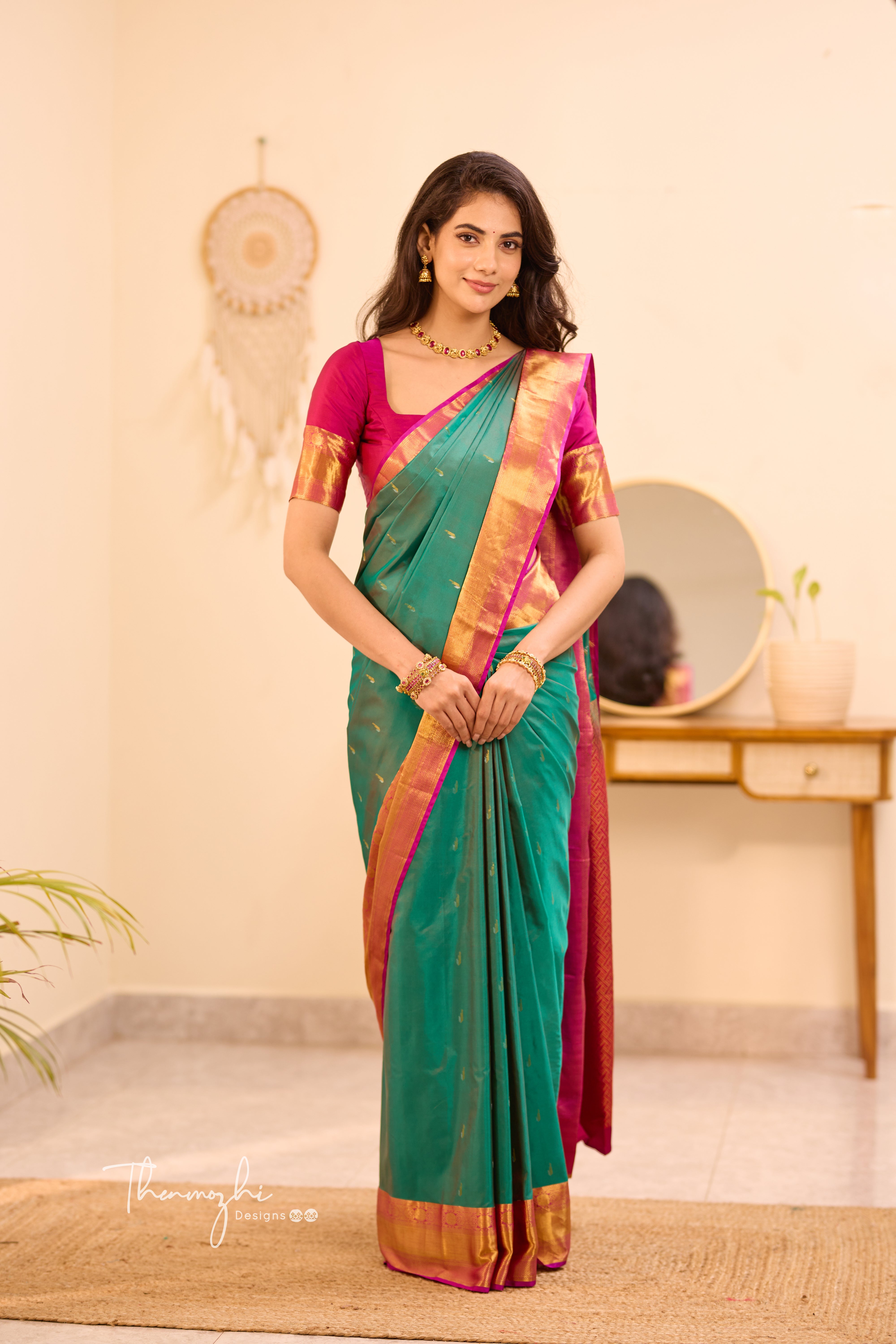 Dark Green Kanchi Semi Silk (Paithani)