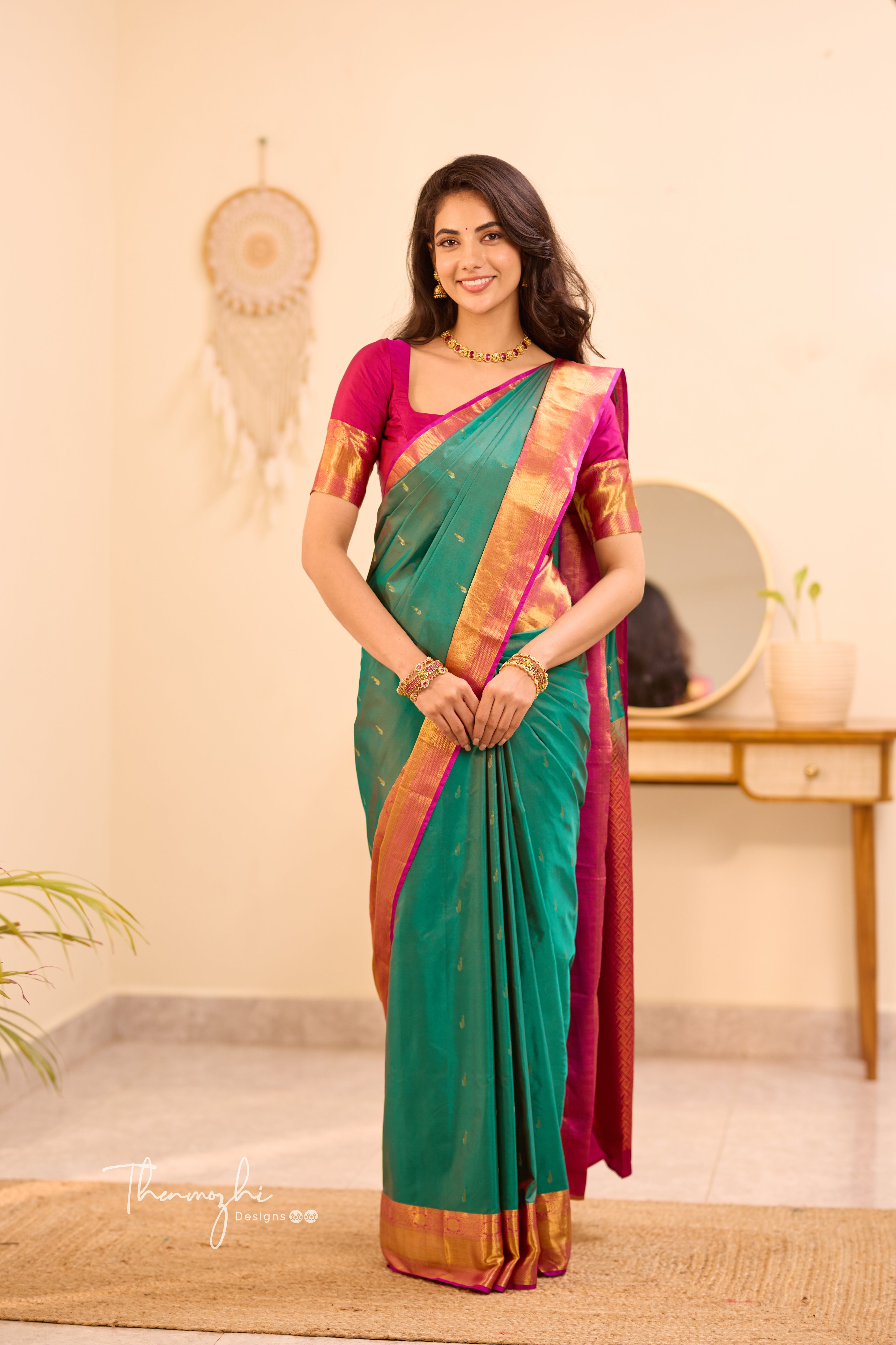 Dark Green Kanchi Semi Silk (Paithani)