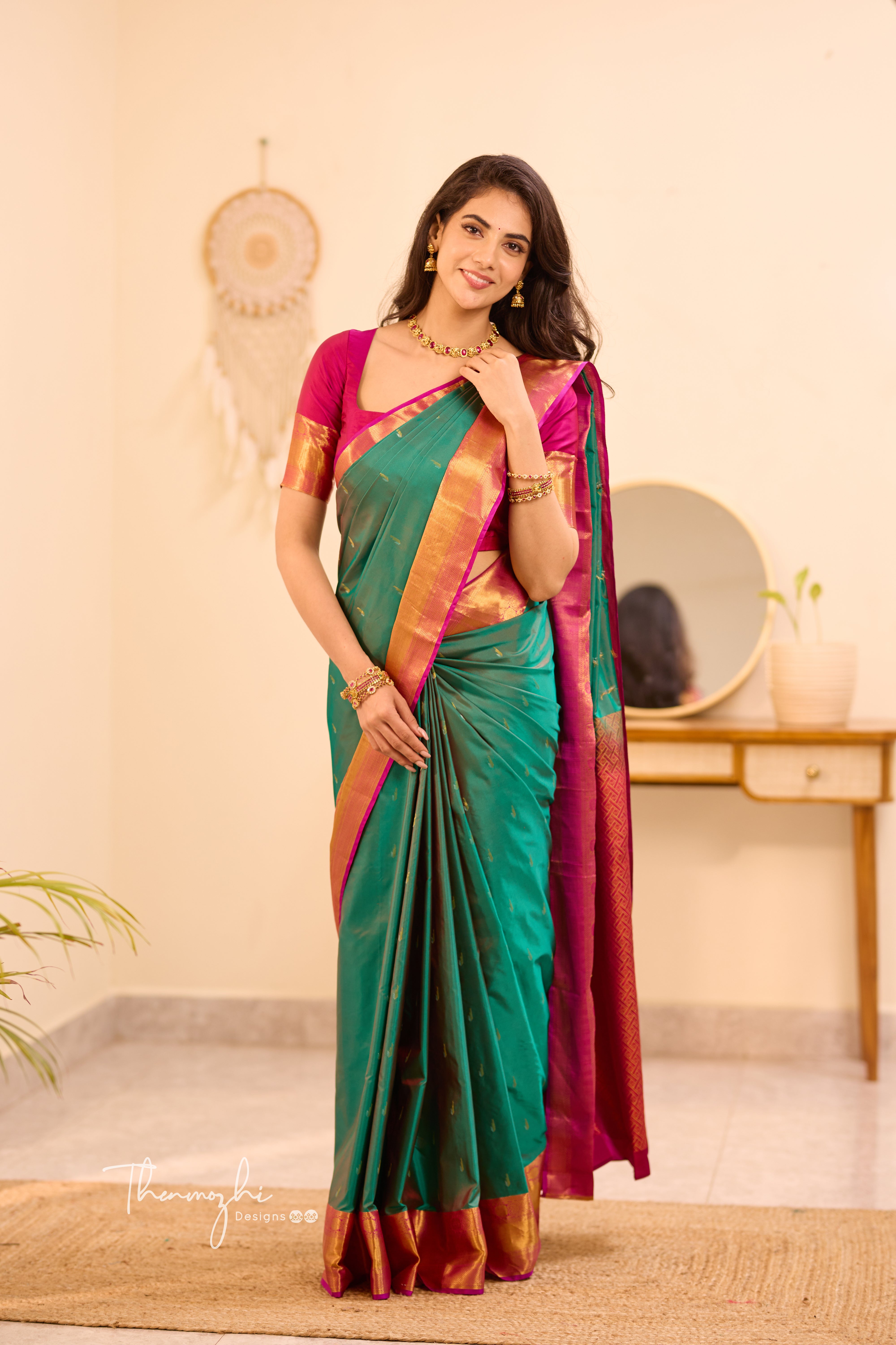 Dark Green Kanchi Semi Silk (Paithani)