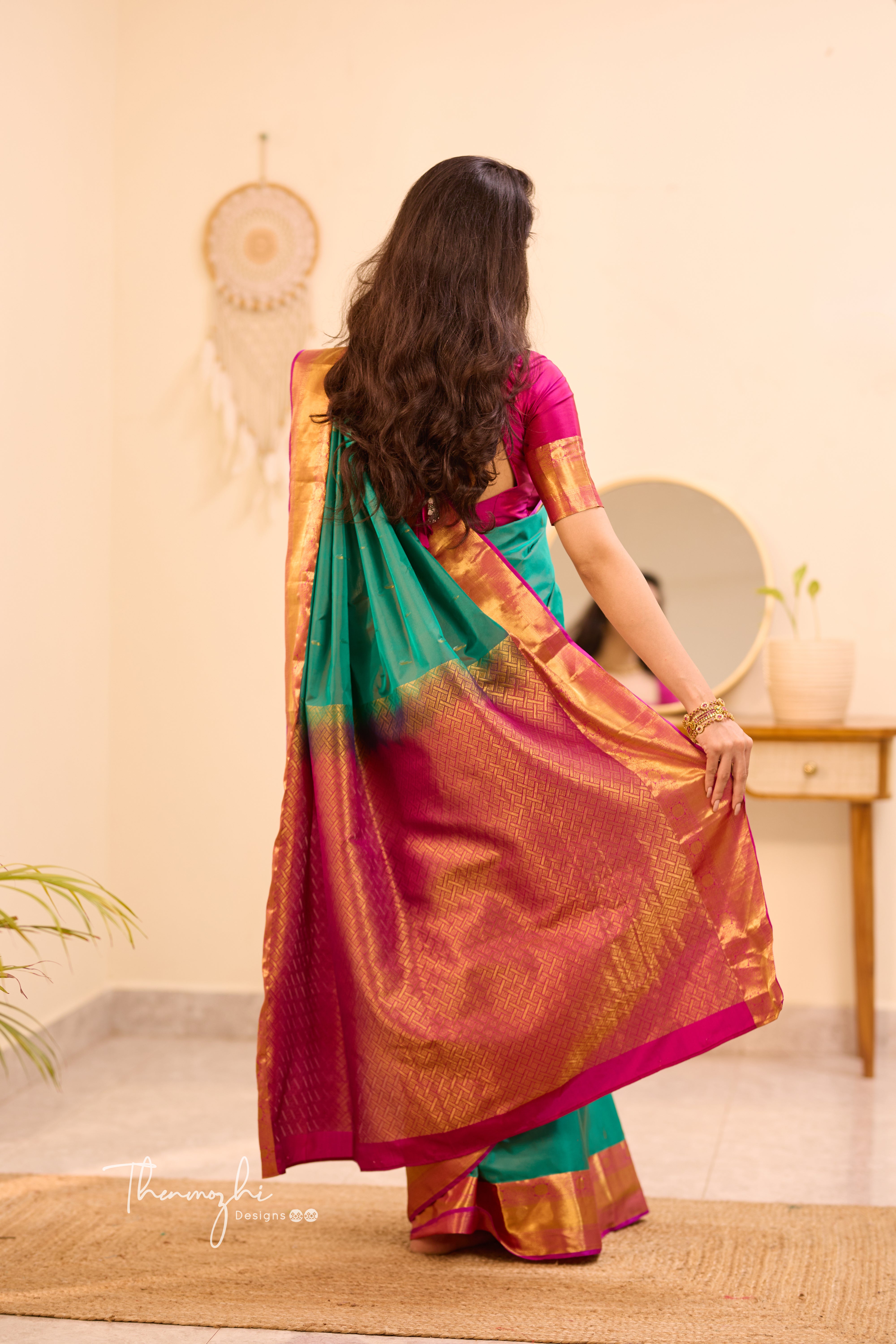 Dark Green Kanchi Semi Silk (Paithani)