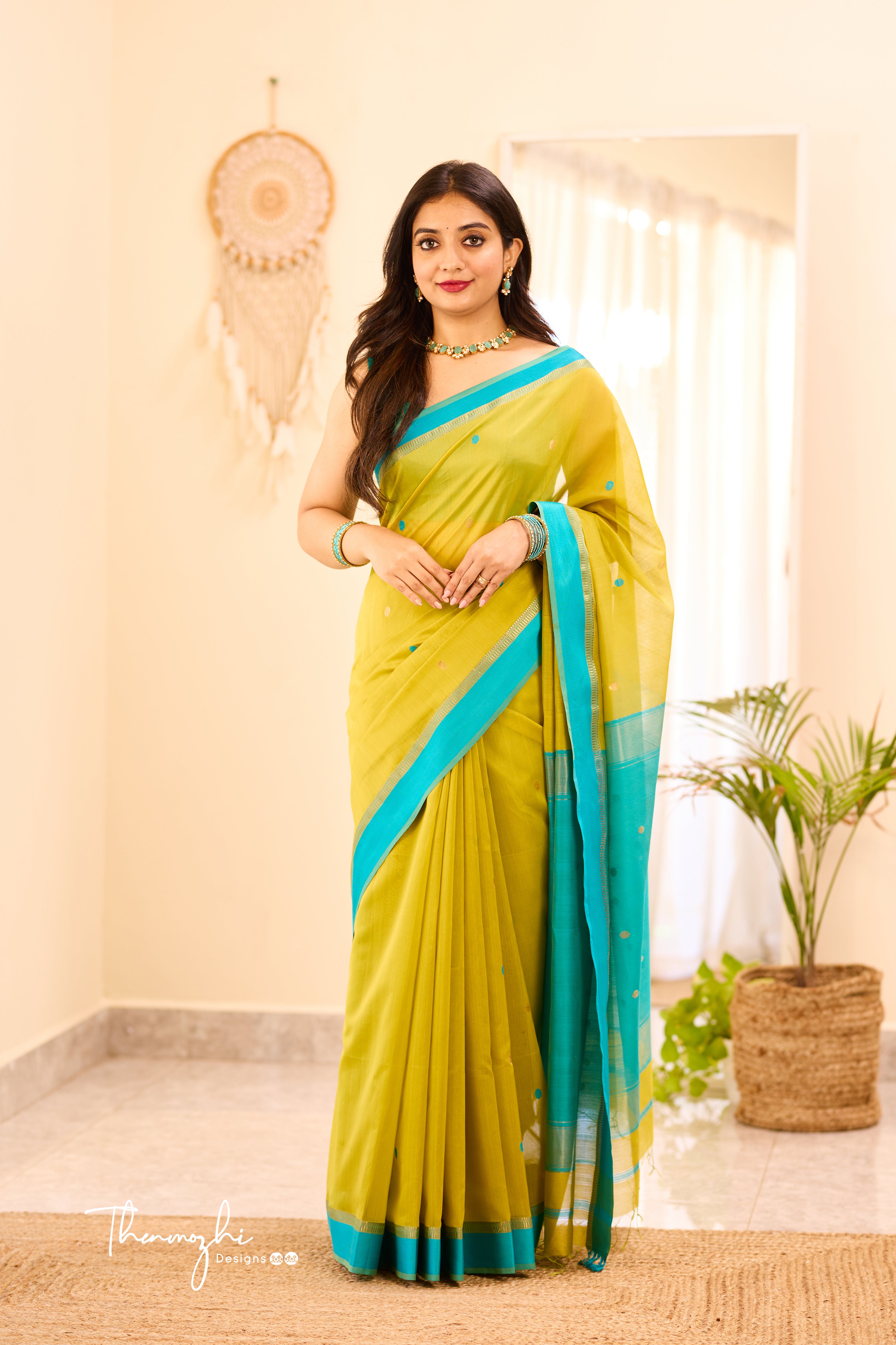 Bronze Yellow Maheshwari Silk Cotton Handloom Saree