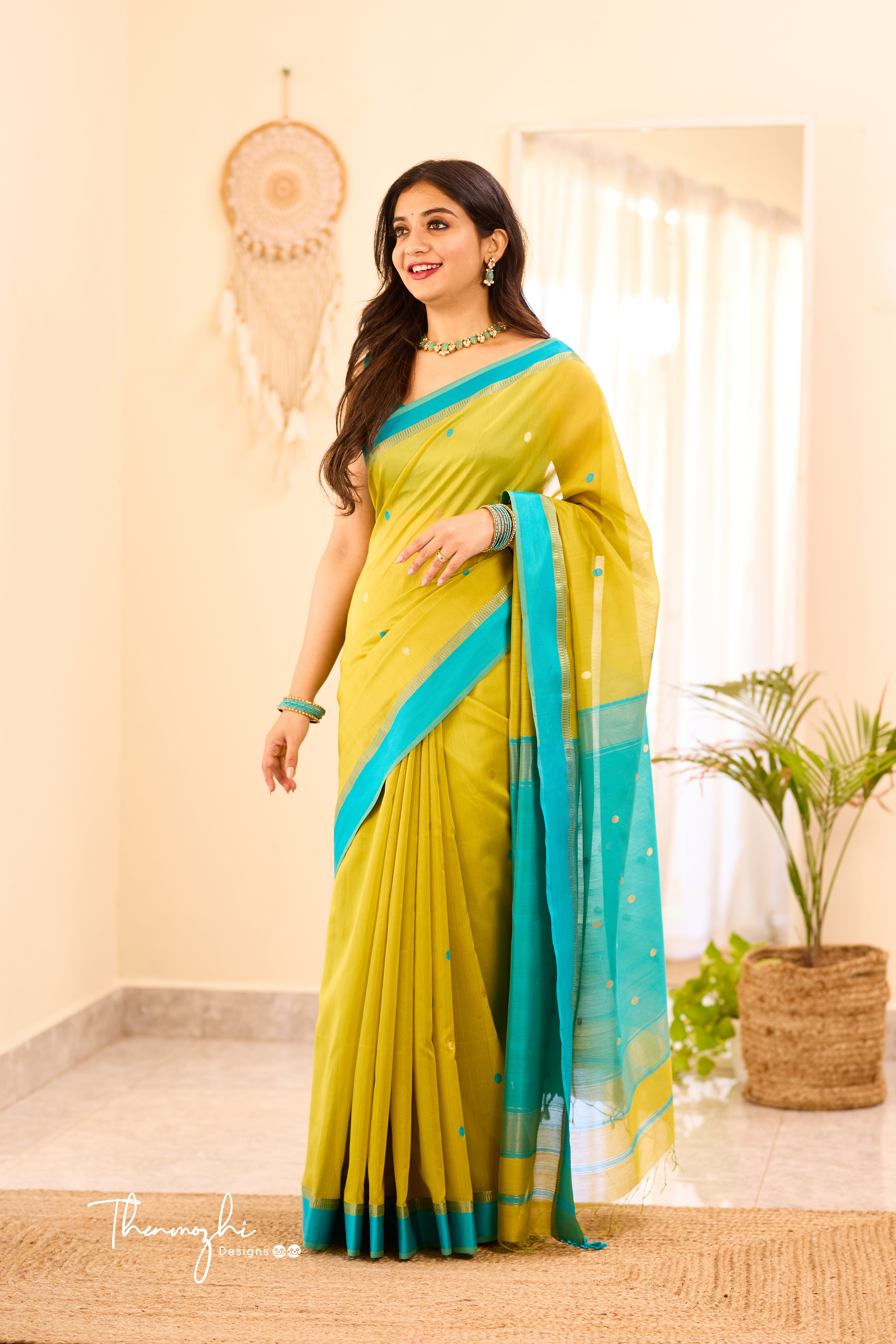 Bronze Yellow Maheshwari Silk Cotton Handloom Saree