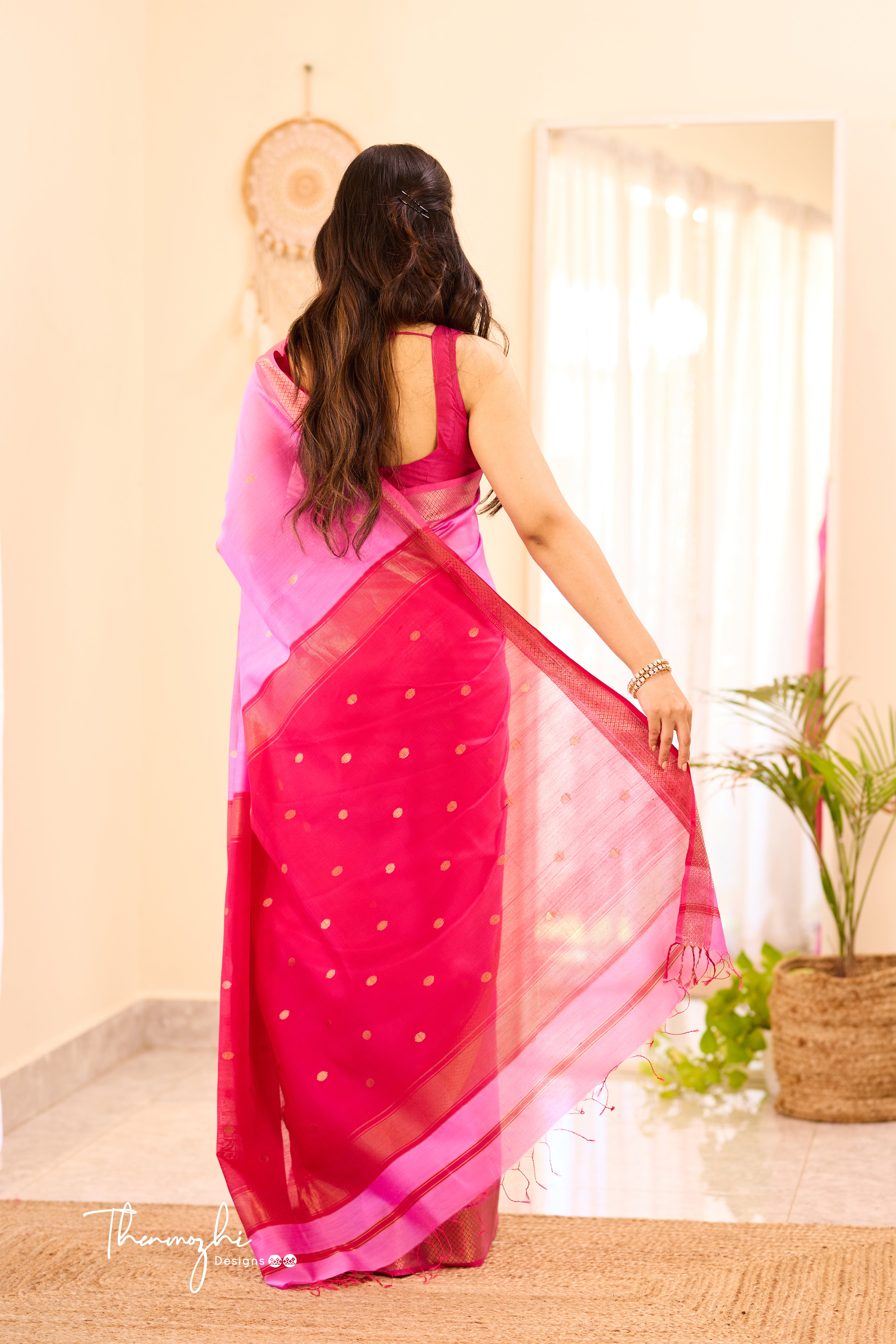 Light Pink Maheshwari Silk Cotton Handloom Saree