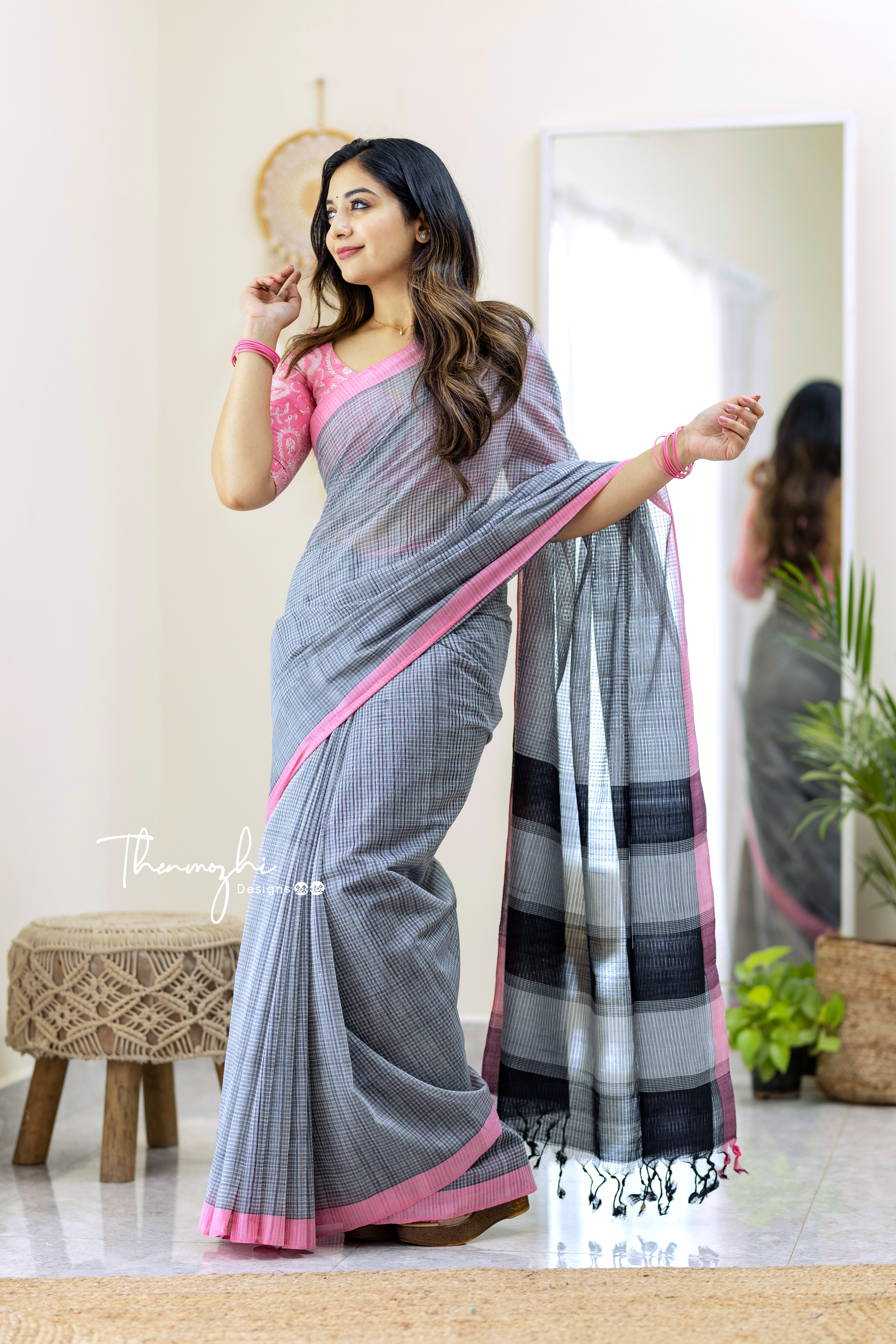 Grey Traditional Saree In Patola Silk