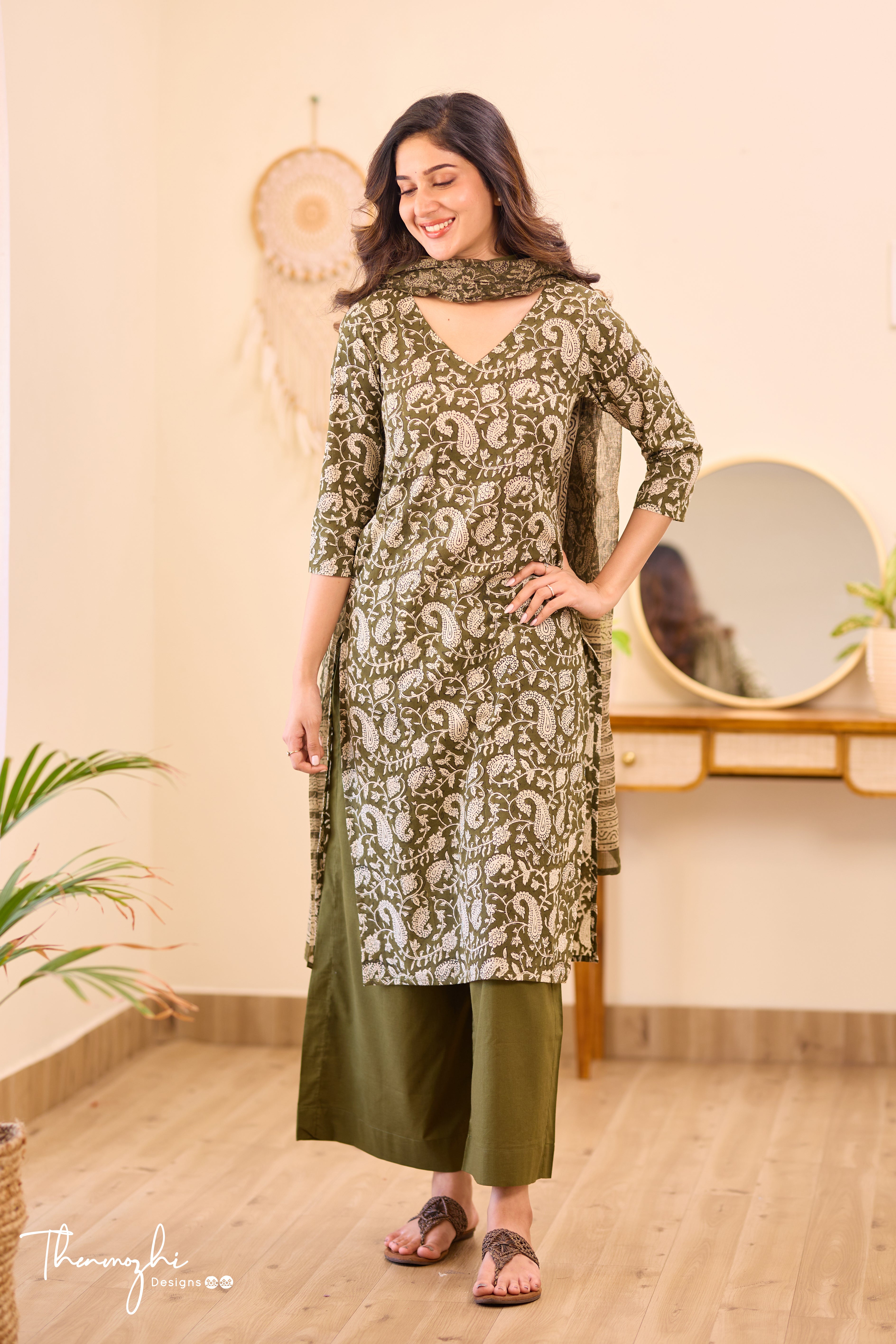 Olive Green Floral - Green Cotton Suit Set With Kota Dupatta