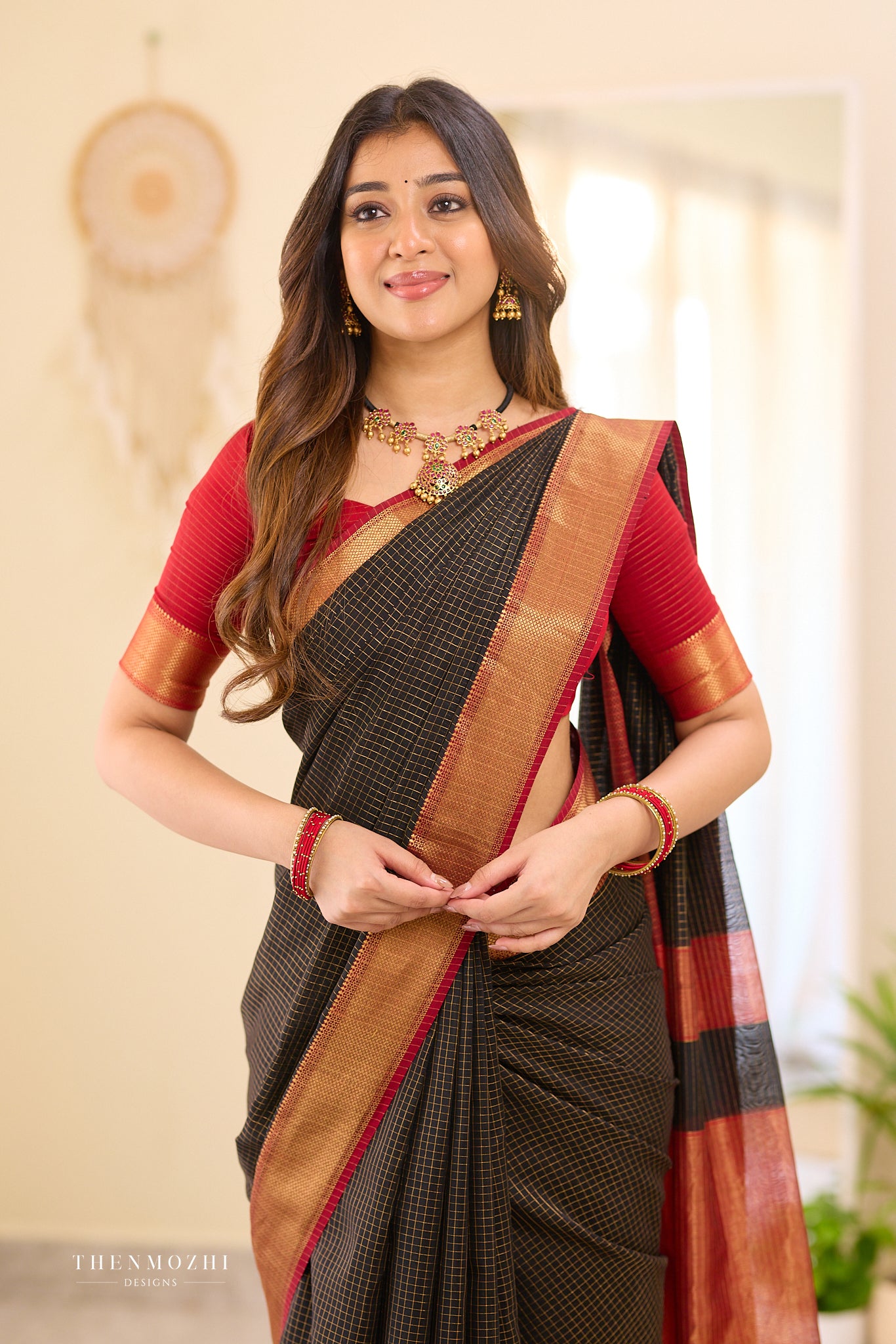 Coal- Black Checked Maheshwari silk cotton saree