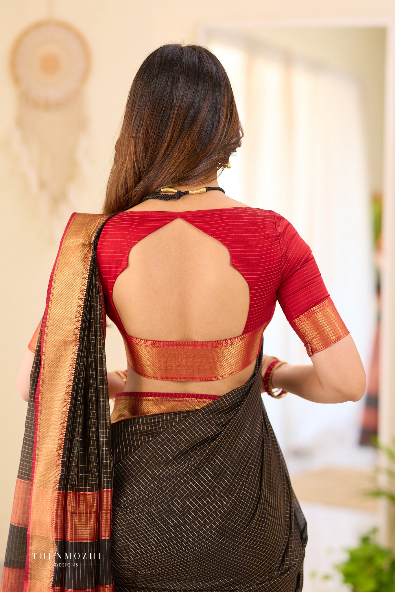 Coal- Black Checked Maheshwari silk cotton saree
