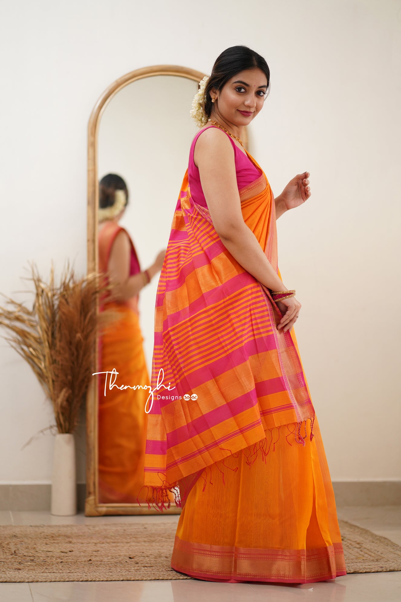 fcity.in - Trendy Khadi Cotton Saree / Trendy Alluring Sarees