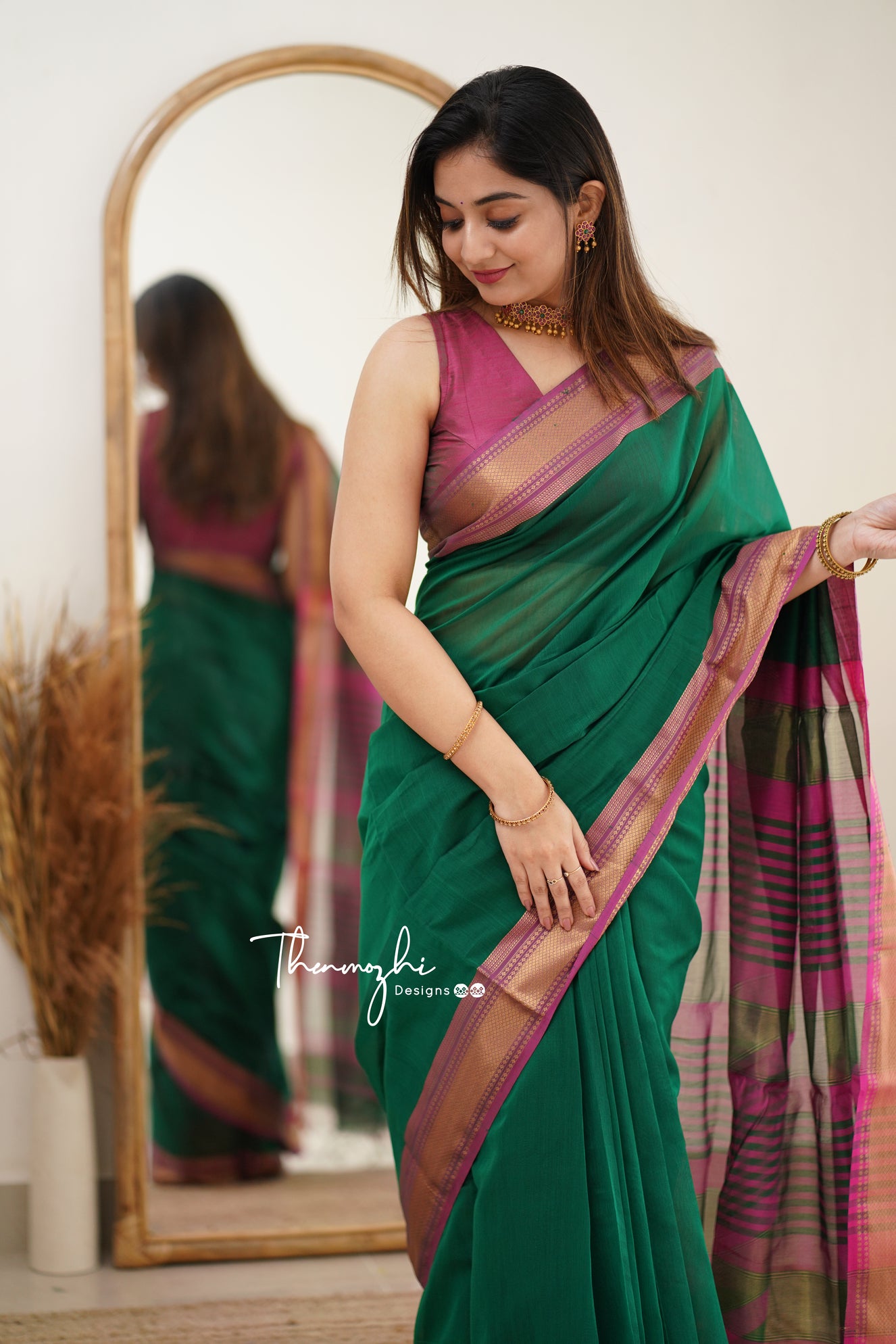 Mehendi Green Plain Mercerised Cotton Saree - Loomfolks