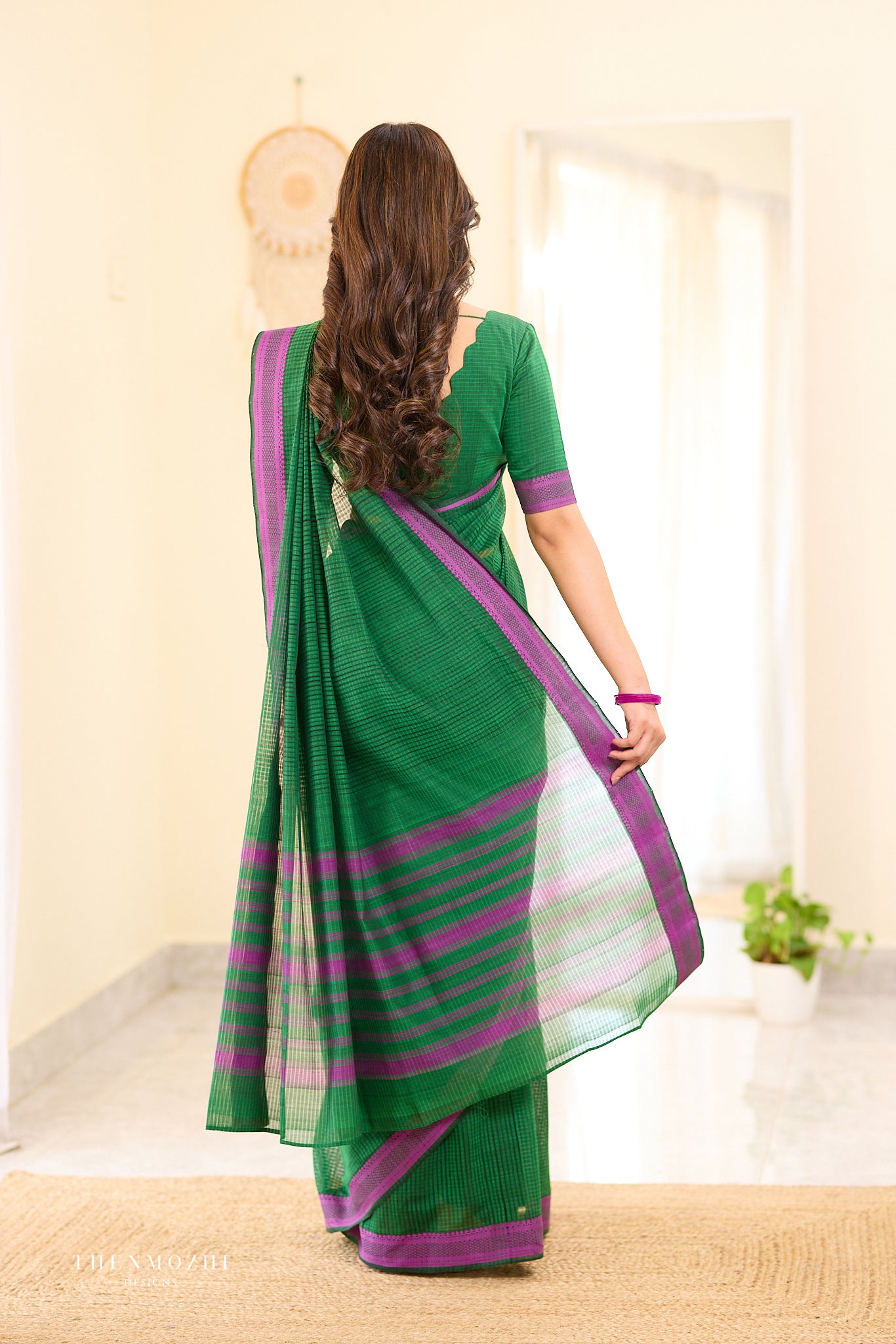 Dark Fern Mangalagiri Missing checks Cotton Saree