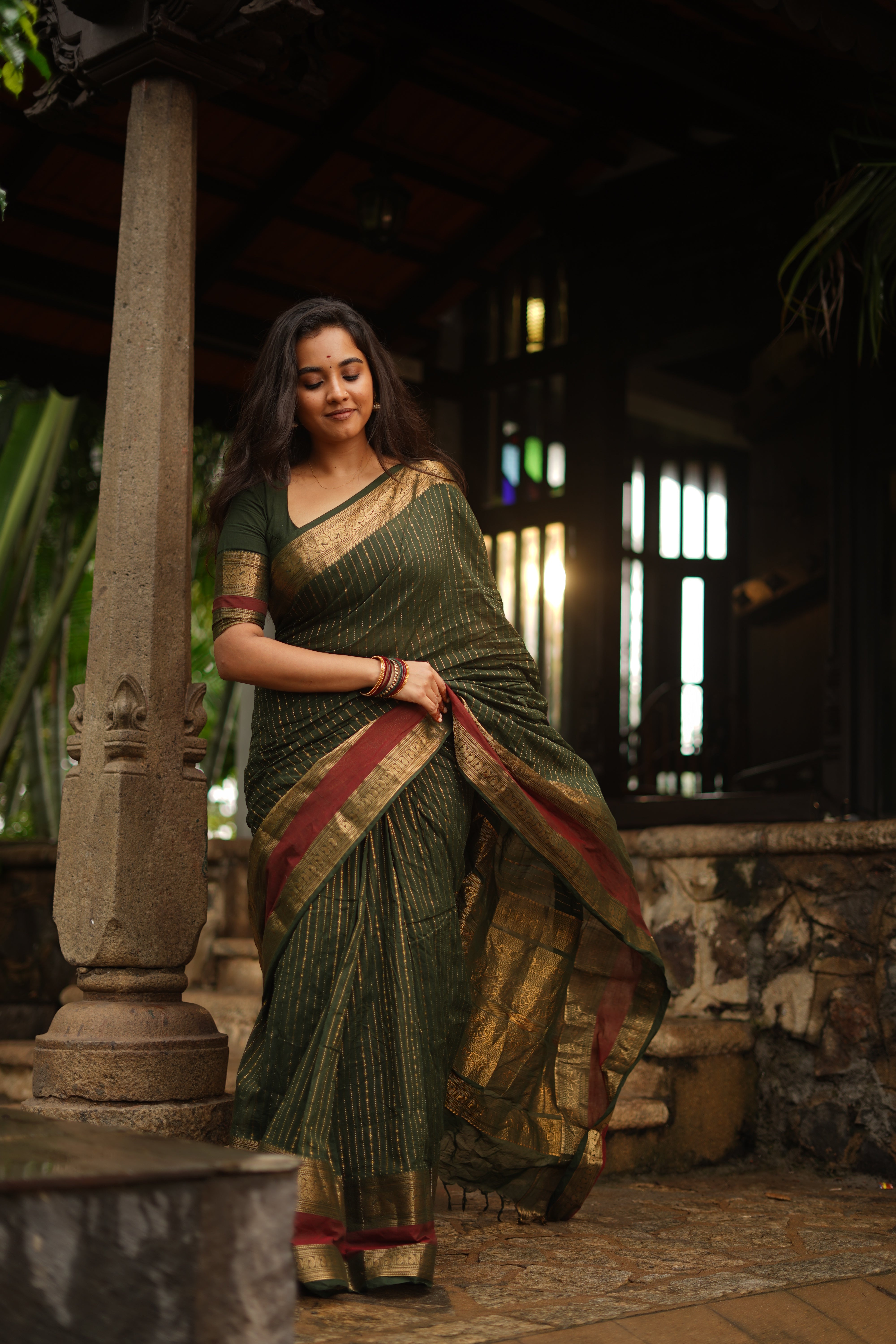 Maanasi Bottle Green and Maroon Border Chettinad Cotton Saree