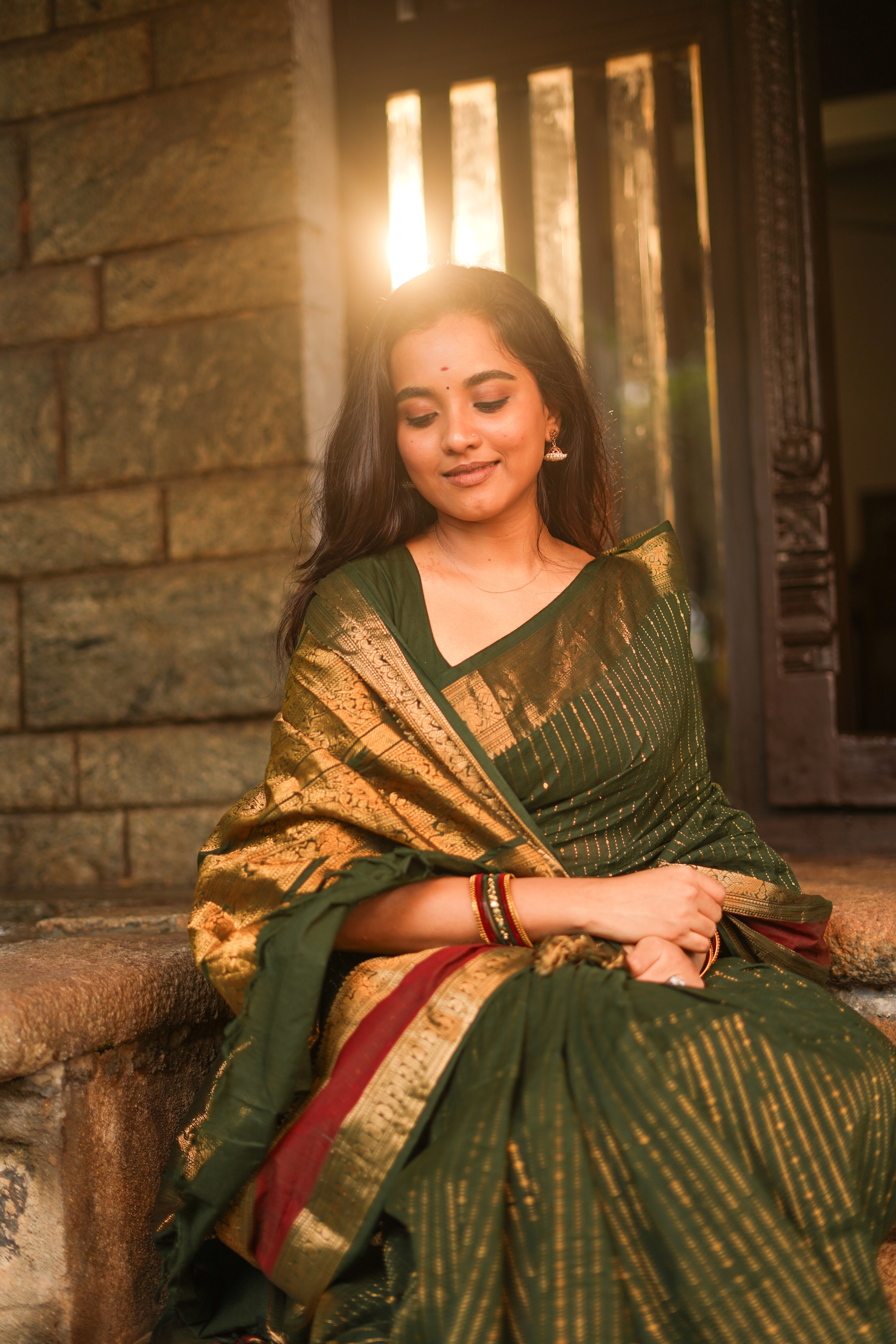 Maanasi Bottle Green and Maroon Border Chettinad Cotton Saree