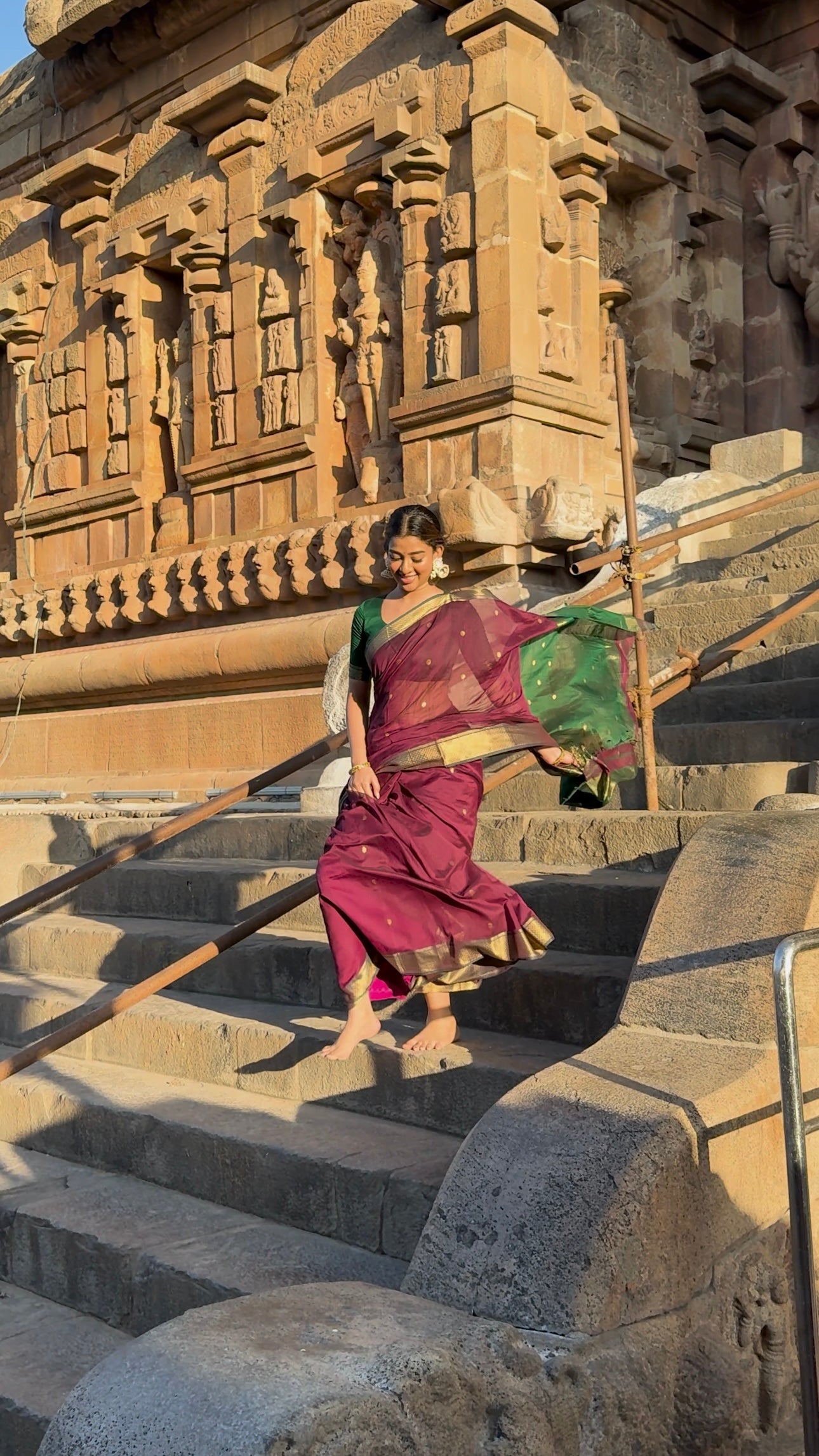 Dark Wine Maheshwari Silk Cotton Handloom Saree