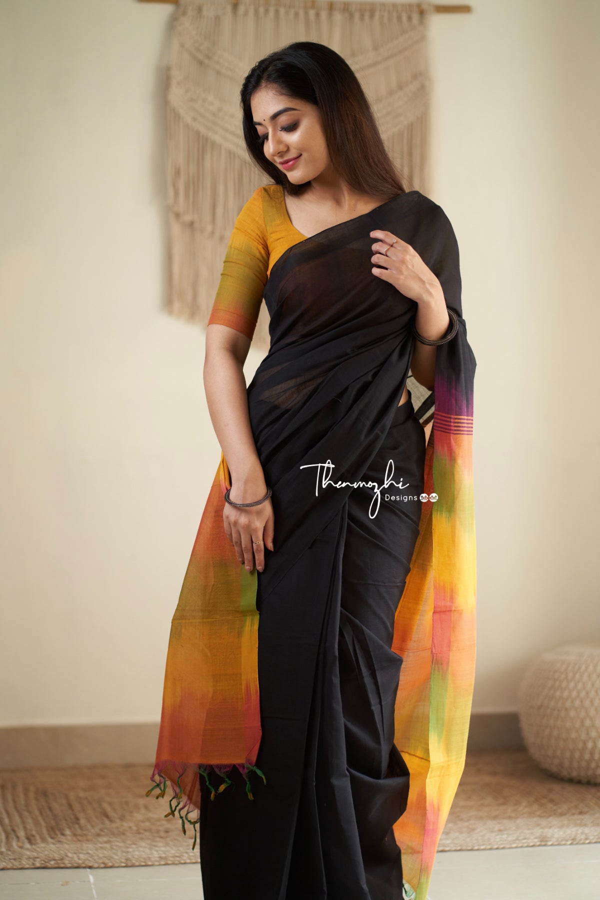 Chanderi silk cotton saree black with allover butta prints and kantha –  Prashanti Sarees