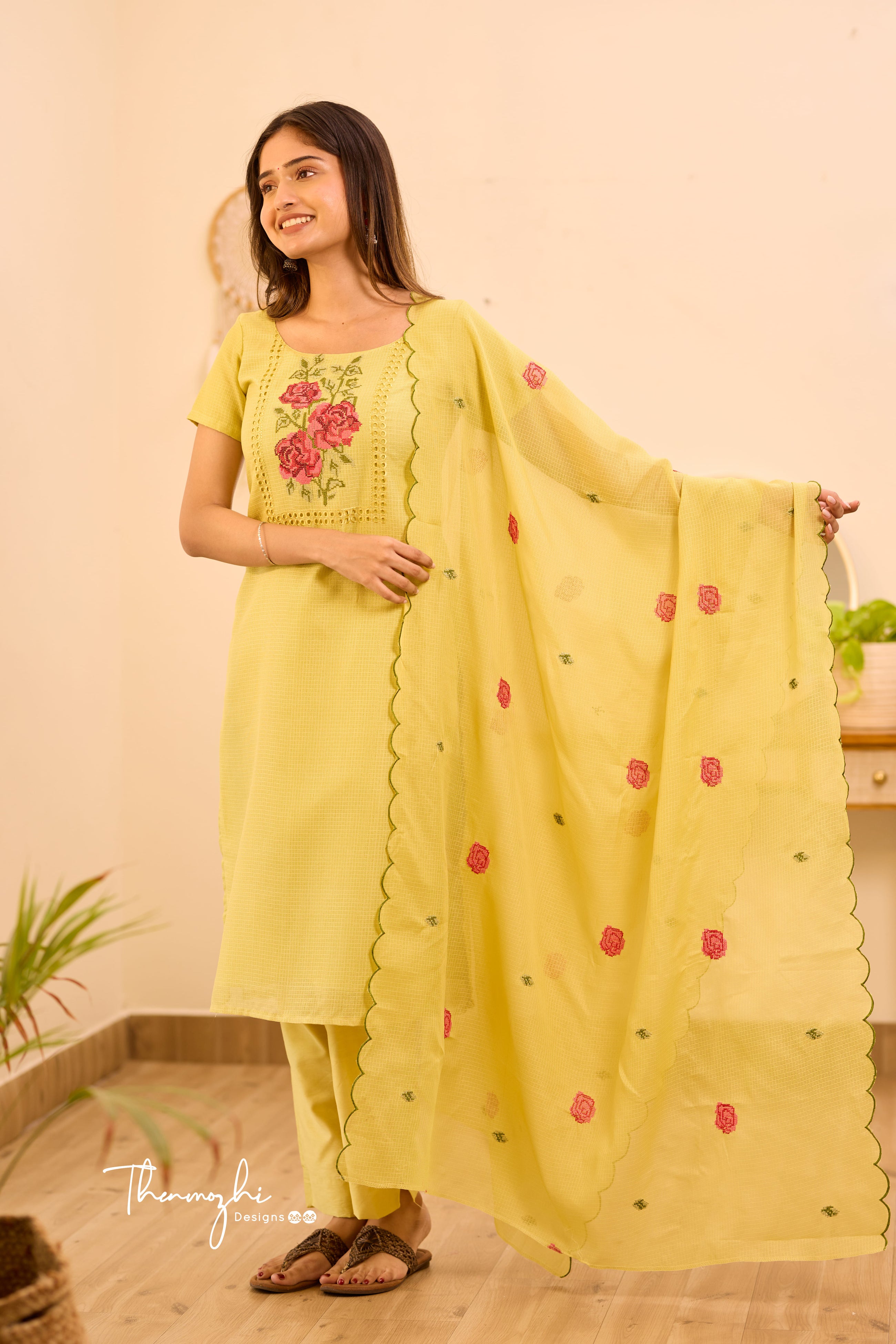 Cotton Suit Set – Light Green Elegance