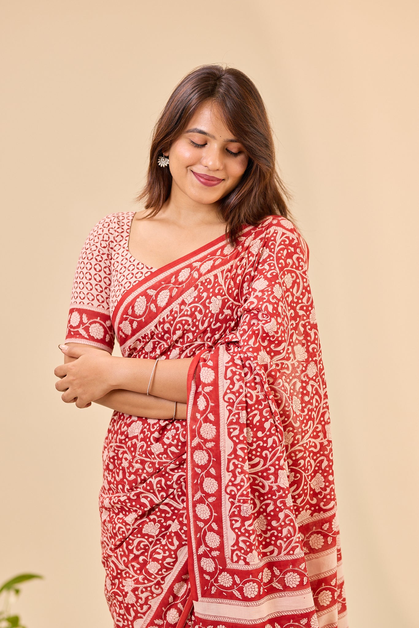 Maroon & Ivory Traditional Bagru Handblock Printed Mul Cotton Saree
