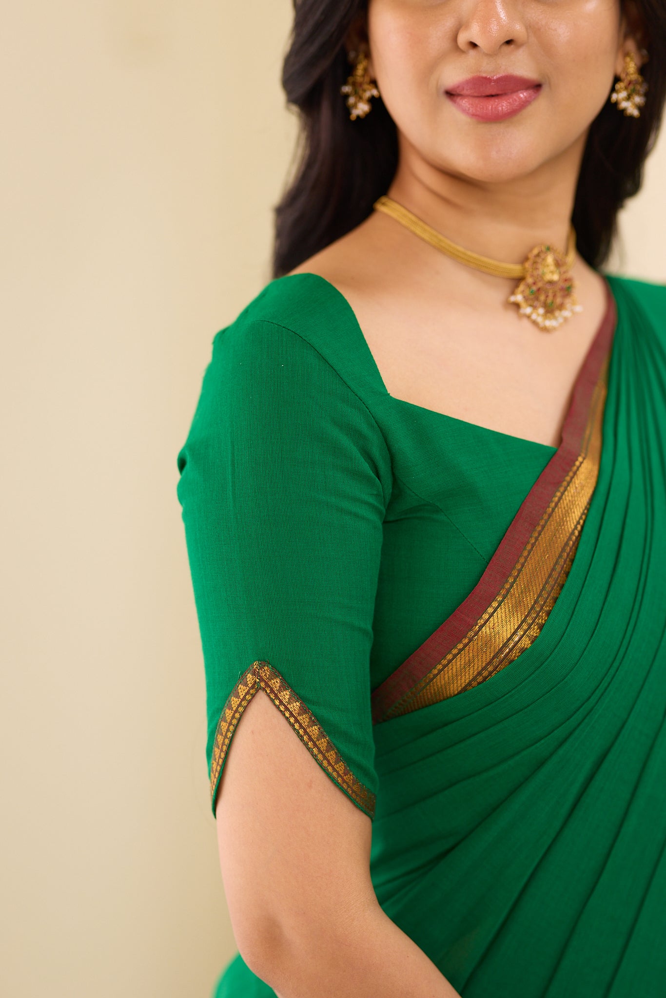 Rich Emerald Green with Antique Gold Border Chettinad Cotton Saree