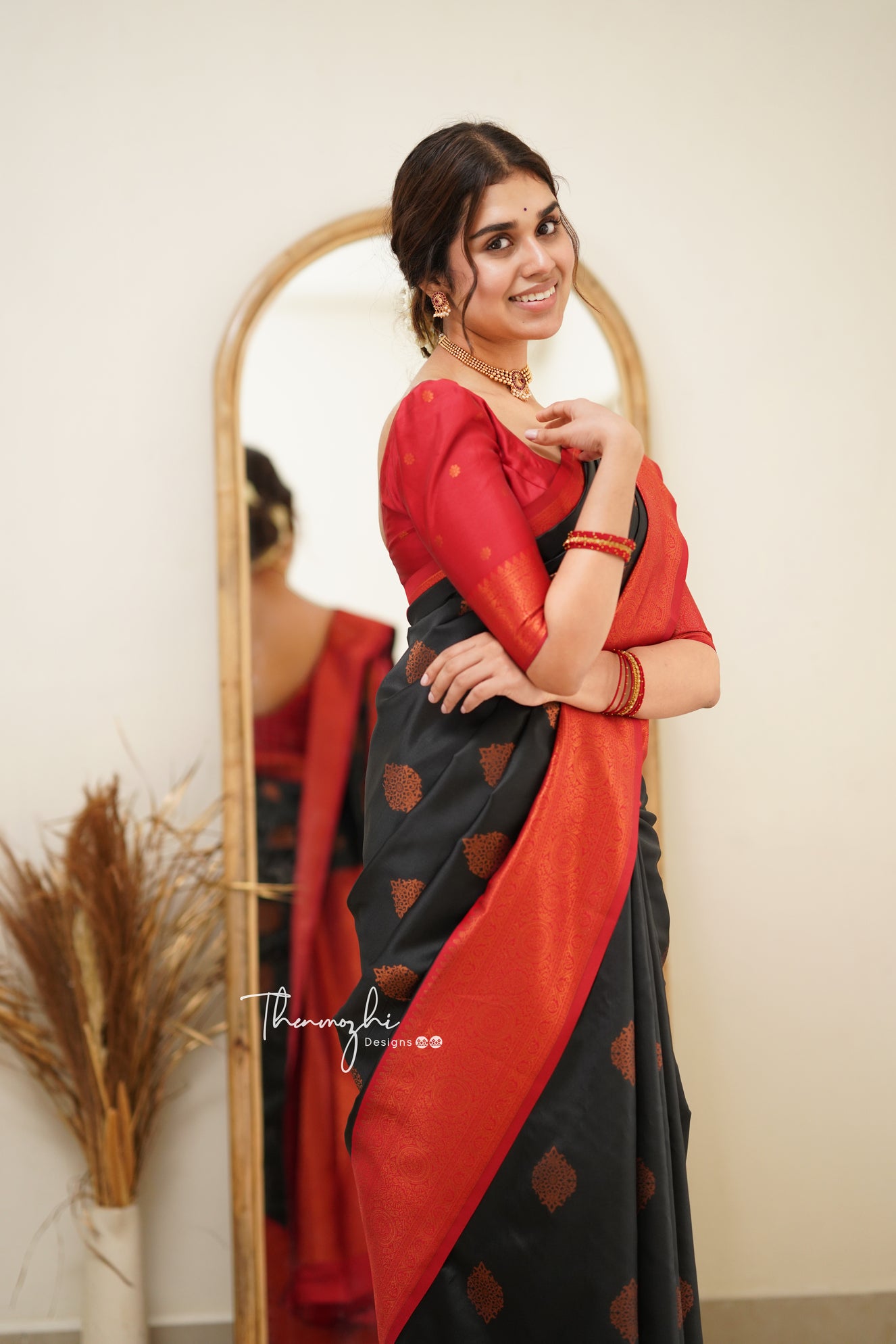 combination of black red sarees - Google Search | Black and red saree,  Party wear sarees, Saree designs