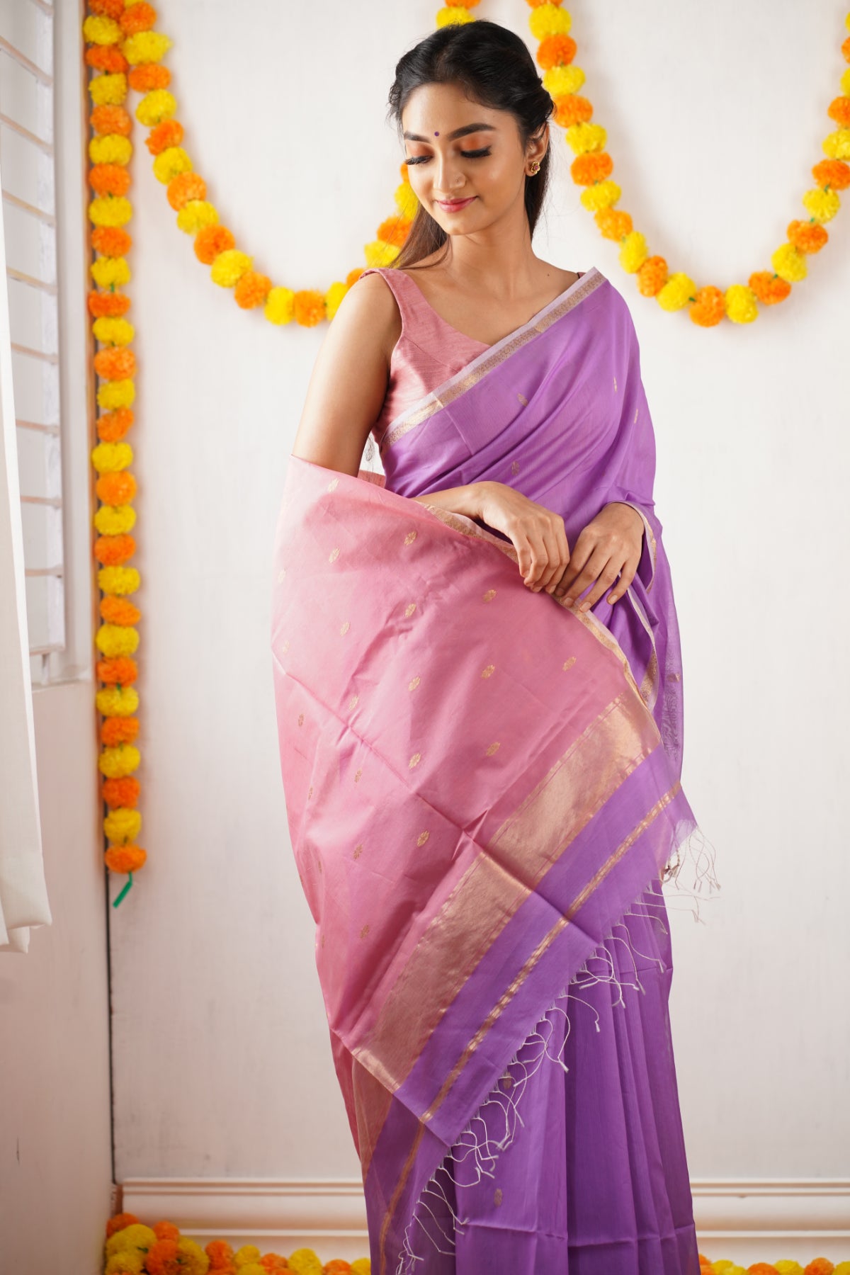 Ethnic Lavendar Maheshwari Silk Handloom Cotton Saree