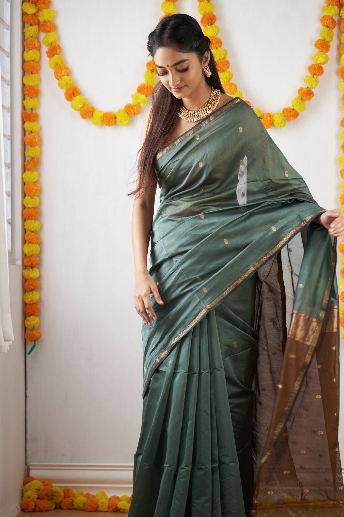 Ethnic Green Maheshwari Silk Handloom Cotton Saree