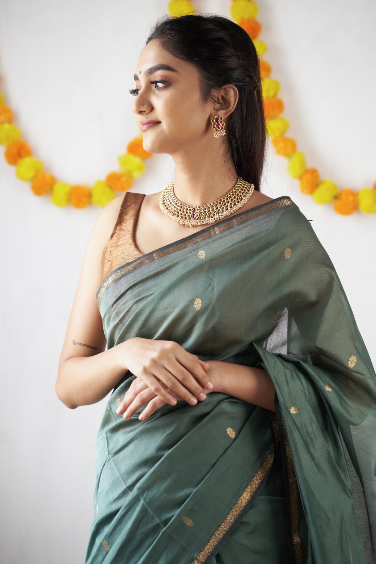 Ethnic Green Maheshwari Silk Handloom Cotton Saree