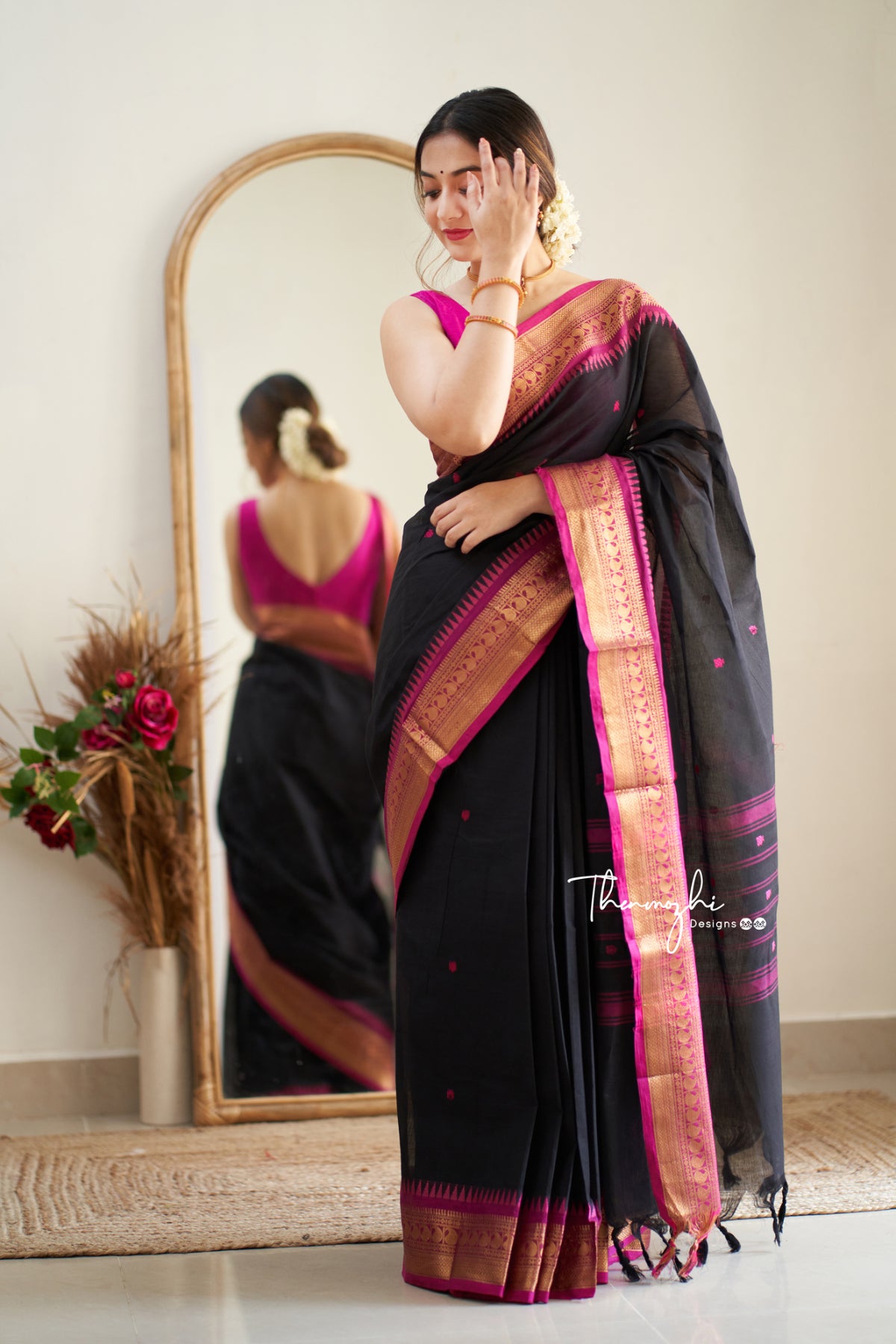 Kunthavai - Black & Pink Handwoven Chettinad Cotton Saree
