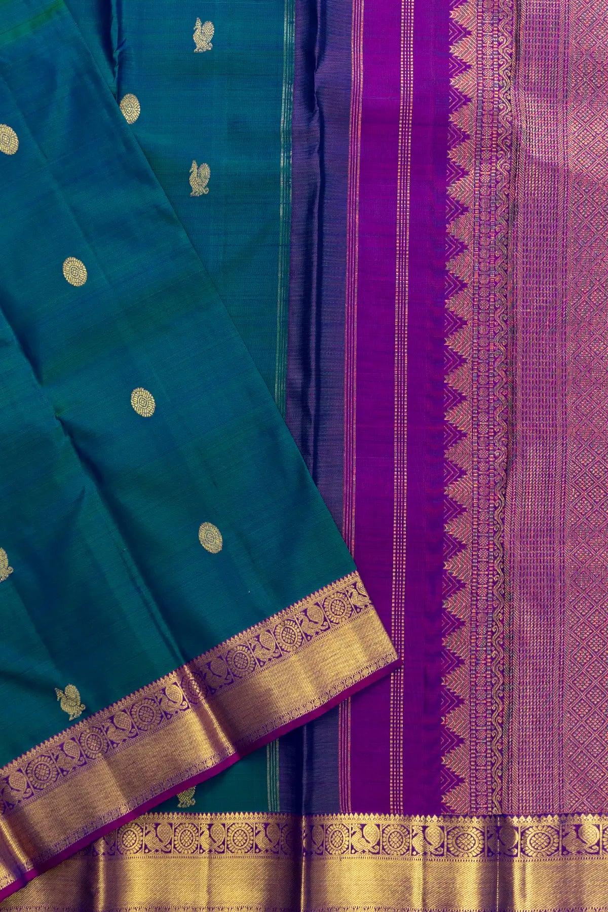 Buy Peacock Blue Handwoven Kanjivaram Silk Saree T448984