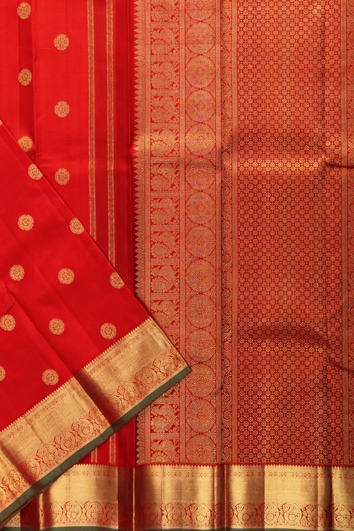 Buy LIBIN FAB Woven Kanjivaram Pure Silk Red, White Sarees Online @ Best  Price In India | Flipkart.com